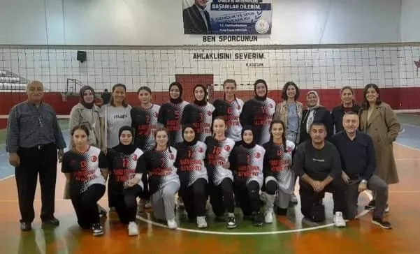 Tirebolu Kız Anadolu İmam Hatip Lisesi, Şampiyon oldu.