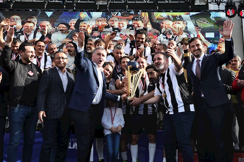 Futbolun Babaları Turnuvası Bakan Osman Aşkın Bak’ın Katıldığı Final Maçıyla Sona Erdi
