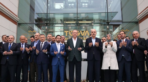 Cumhurbaşkanı Erdoğan, Eyüpsultan'da TÜGVA Genel Merkezini açtı