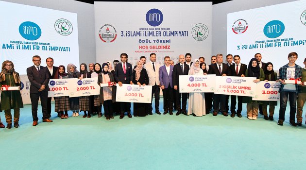 İçişleri Bakanı Soylu, 3. İslami İlimler Olimpiyatı Ödül Töreni'ne Katıldı