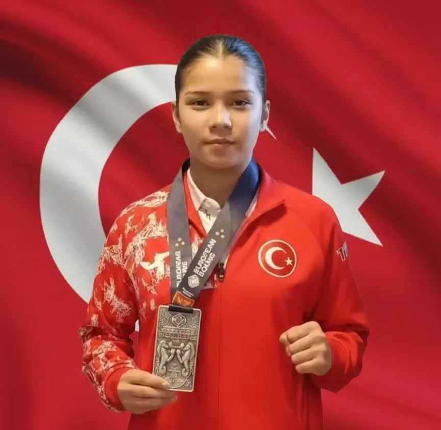  Fatıma Amine Seferoğlu Avrupa İkinciliğiyle Türkiye’yi Gururlandırdı