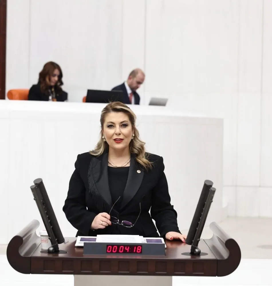 MİLLETVEKİLİ ELVAN IŞIK GEZMİŞ’TEN 24 KASIM ÖĞRETMENLER GÜNÜ MESAJI